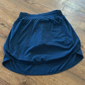 Lululemon High Rise Skirt navy size 6